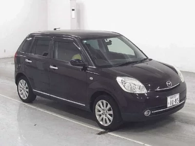 Mazda Verisa