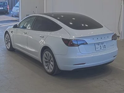 Tesla MODEL3