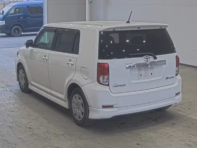 Toyota Corolla Rumion