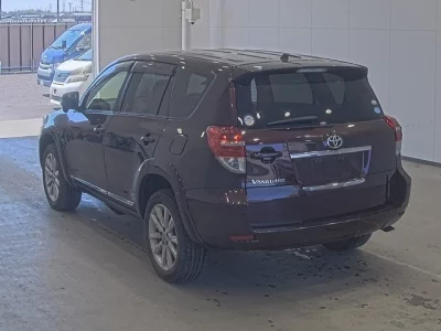 Toyota Vanguard