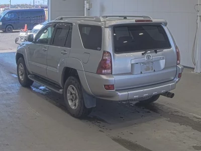 Toyota HILUX SURF