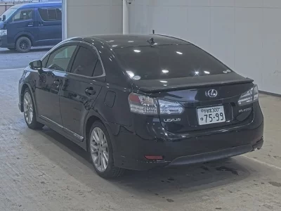 Lexus HS250h