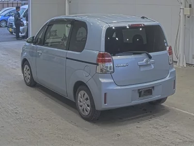 Toyota Spade