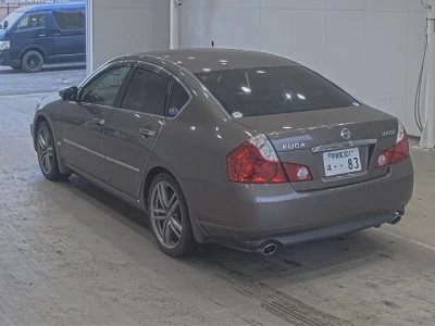 Nissan Fuga