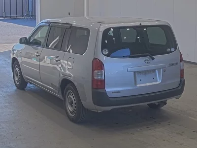 Toyota SUCCEED