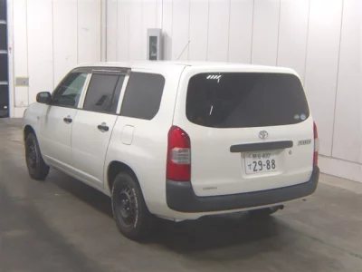 Toyota SUCCEED