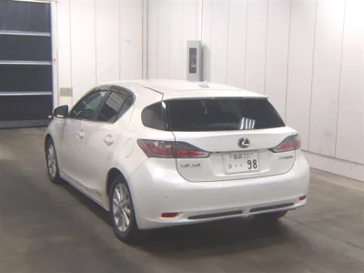 Lexus CT200h