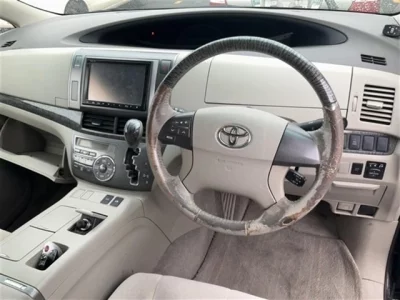 Toyota Estima Hybrid