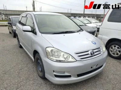 Toyota Ipsum