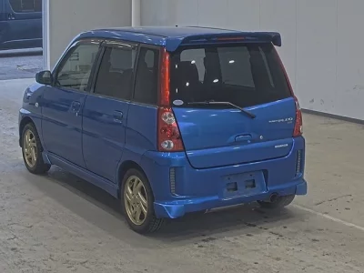 Subaru Pleo