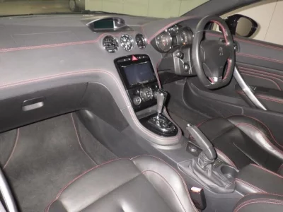 Peugeot RCZ