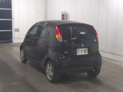 Mitsubishi I