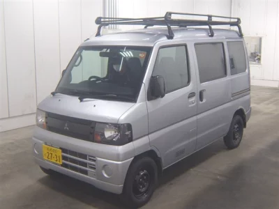 Mitsubishi Minicab Van