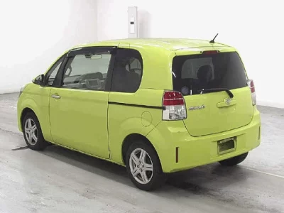 Toyota Spade