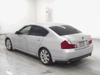 Nissan Fuga