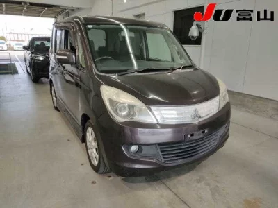 Mitsubishi Delica D:2