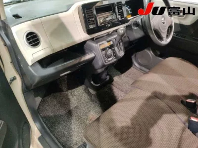Suzuki MRWAGON