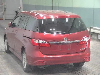 Nissan Lafesta
