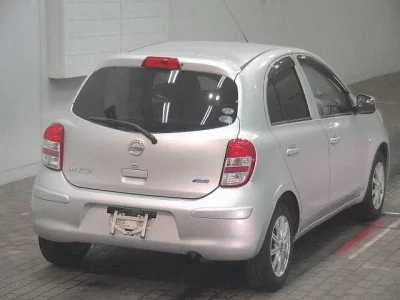 Nissan March