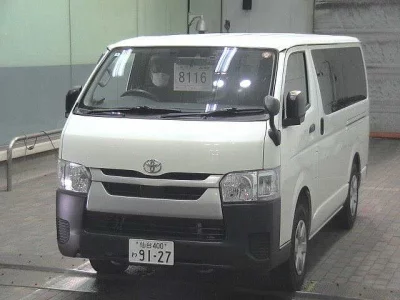 Toyota HiAce Van