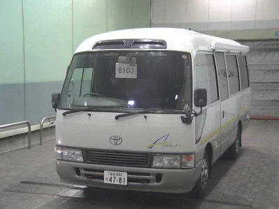 Toyota COASTER