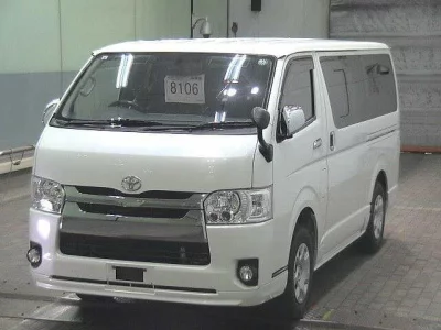 Toyota HiAce Van