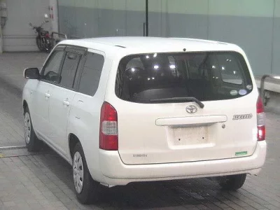 Toyota SUCCEED