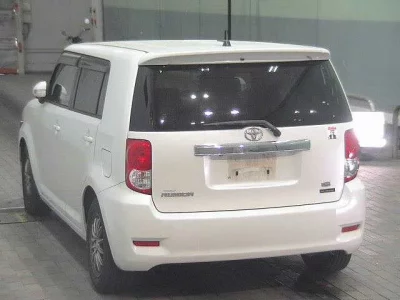 Toyota COROLLA RUMION