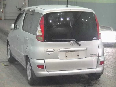 Toyota Funcargo