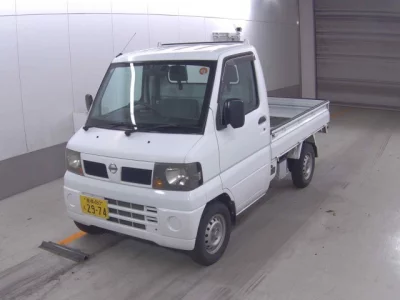 Nissan CLIPPER TRUCK