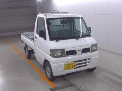Nissan CLIPPER TRUCK