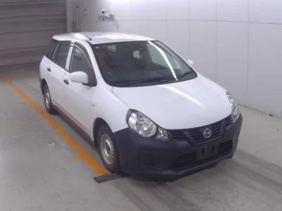 Nissan AD