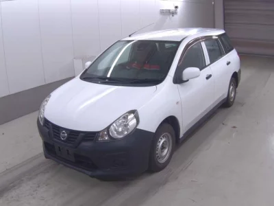 Nissan AD