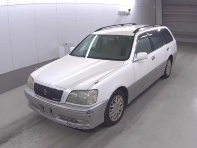 Toyota Crown Estate
