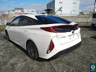 Toyota PRIUS PHV
