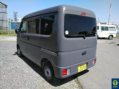 Mitsubishi Minicab Van
