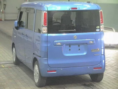 Suzuki Spacia