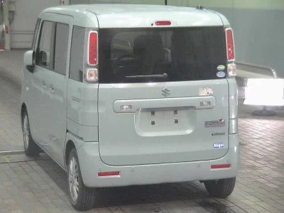 Suzuki Spacia
