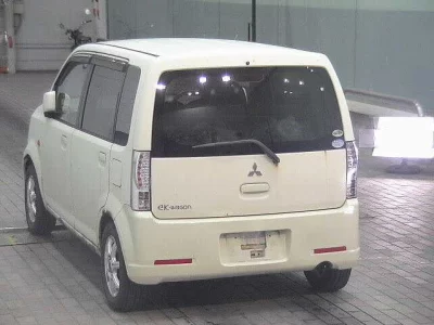 Mitsubishi eK Wagon