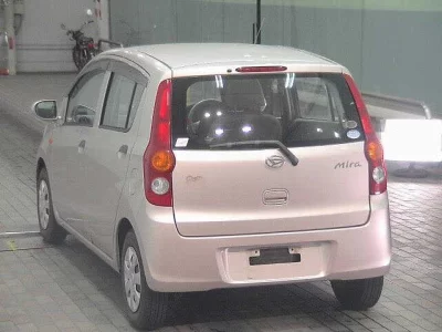 Daihatsu Mira