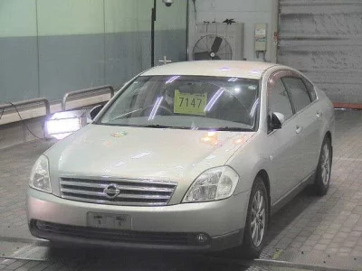 Nissan TEANA