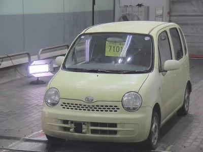Daihatsu MOVE LATTE
