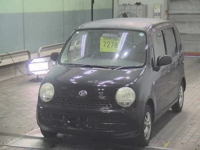 Daihatsu MOVE LATTE