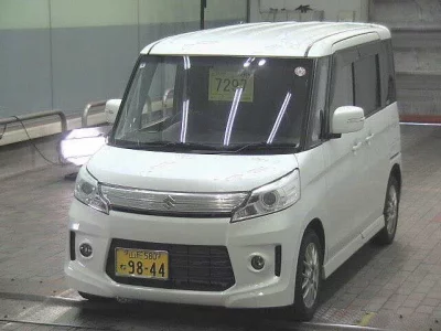 Suzuki Spacia