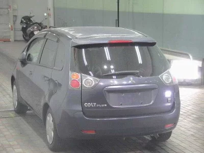 Mitsubishi Colt Plus