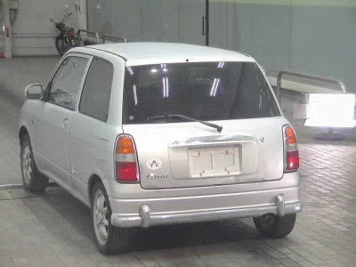 Daihatsu Mira