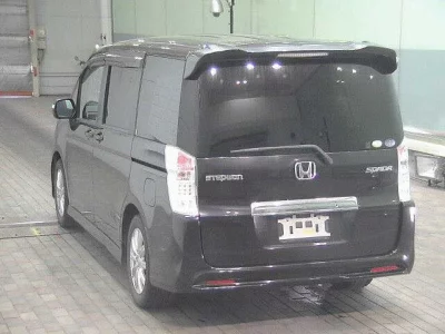 Honda STEP WAGON