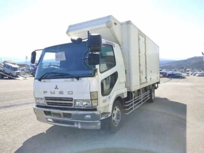Mitsubishi FUSO FIGHTER