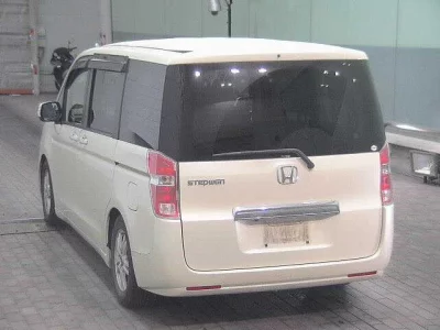 Honda STEP WAGON