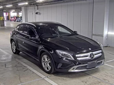 Mercedes-Benz GLA-Class